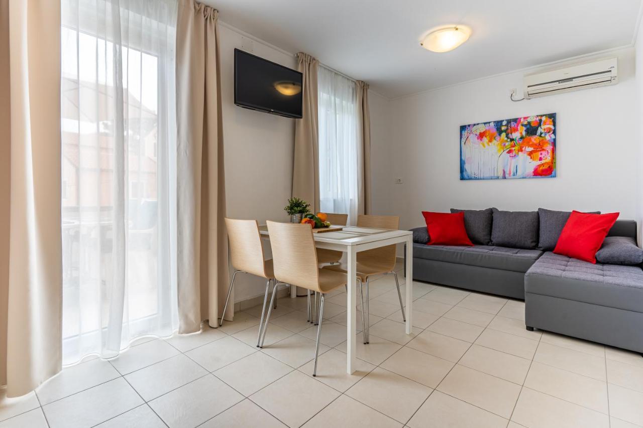 Apartments Dolac Nerezine Exterior foto